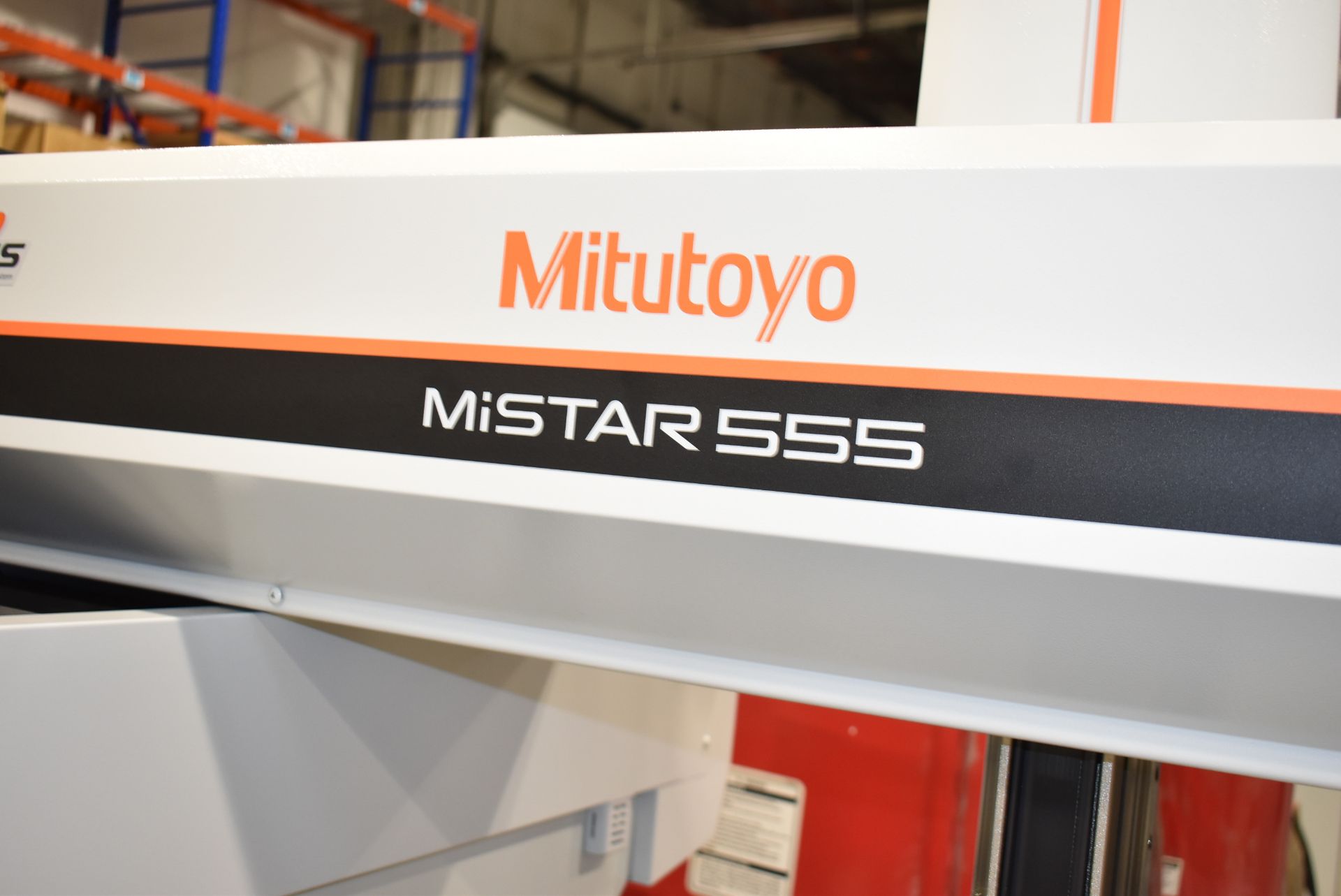 MITUTOYO (2019) Mi STAR 555 CMM shop floor cantilever type coordinate measuring machine with MCOSMOS - Image 5 of 13