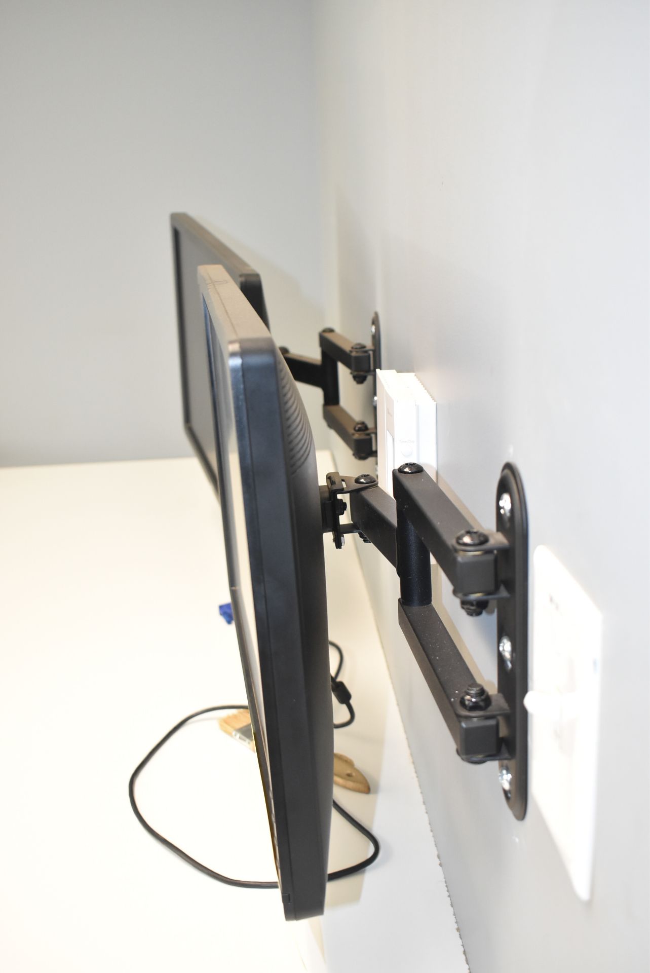 LOT/ FLATSCREEN COMPUTER MONITORS WITH MOUNTING BRACKETS, KEYBOARDS & MICE THROUGHOUT OFFICE (CPUs - Image 2 of 3