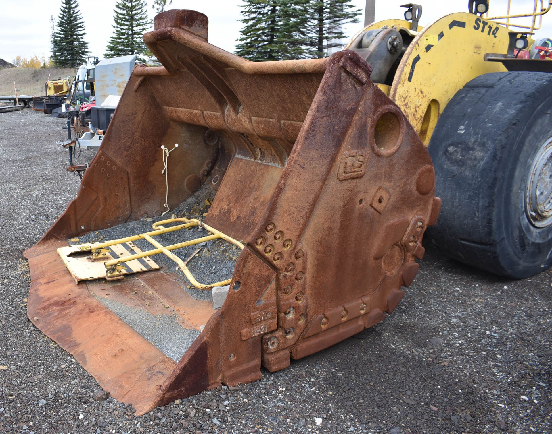 ATLAS COPCO (2006) ST14 UNDERGROUND SCOOP LOADER WITH 31,300 LB. CAPACITY, DIESEL ENGINE, 105" - Bild 10 aus 17