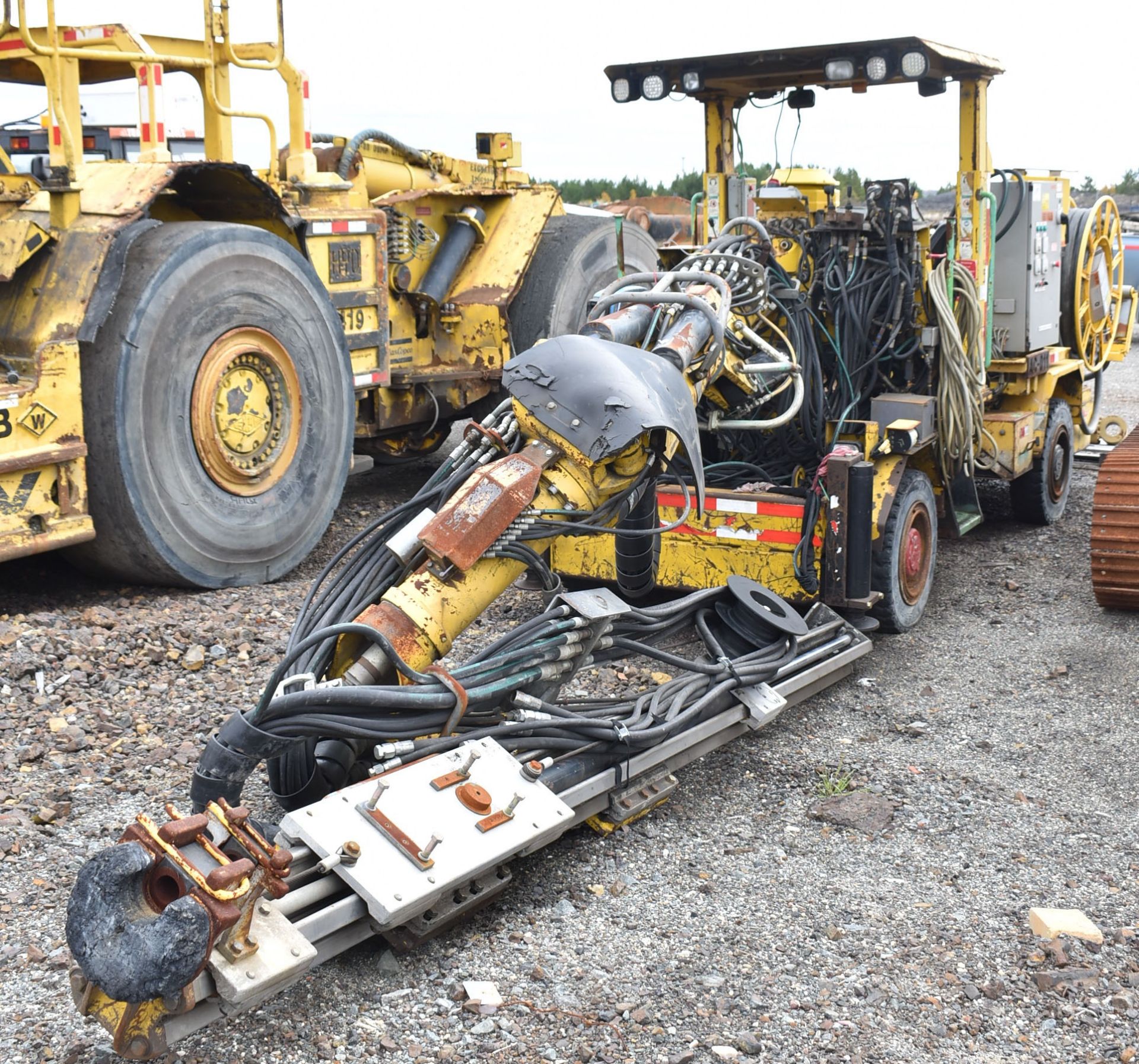 ATLAS COPCO 281 SINGLE BOOMER JUMBO ROCK DRILL WITH E5L912W DIESEL MOTOR, 1342 HOURS (RECORDED ON - Image 24 of 40