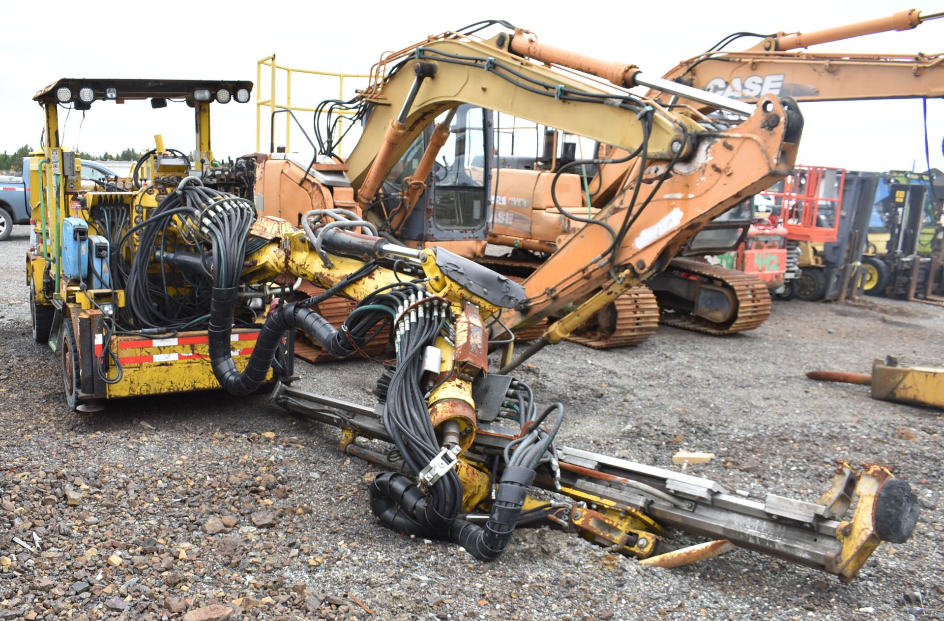 ATLAS COPCO 281 SINGLE BOOMER JUMBO ROCK DRILL WITH E5L912W DIESEL MOTOR, 1342 HOURS (RECORDED ON - Bild 2 aus 40