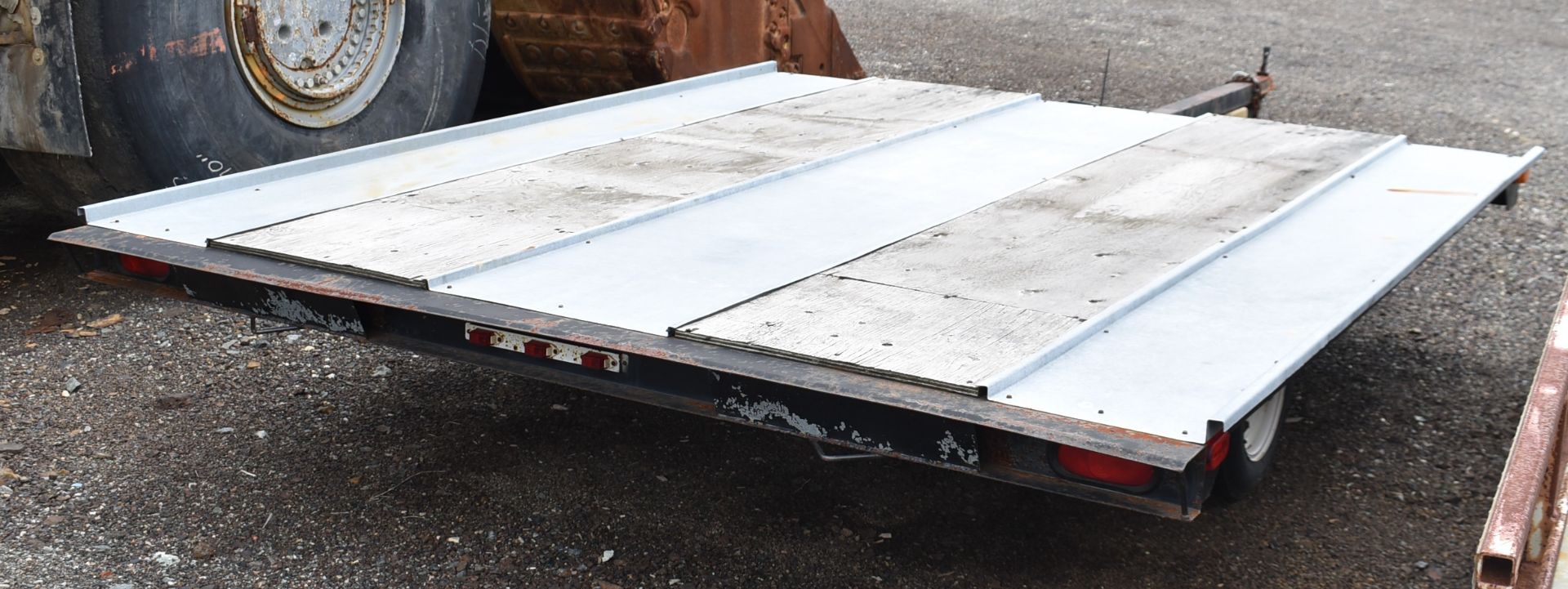 HIGHLAND (2008) SINGLE AXLE UTILITY TRAILER WITH 120"X98" DECK, VIN: 2H9S6A10091HM6067 (CMD-164- - Image 4 of 7