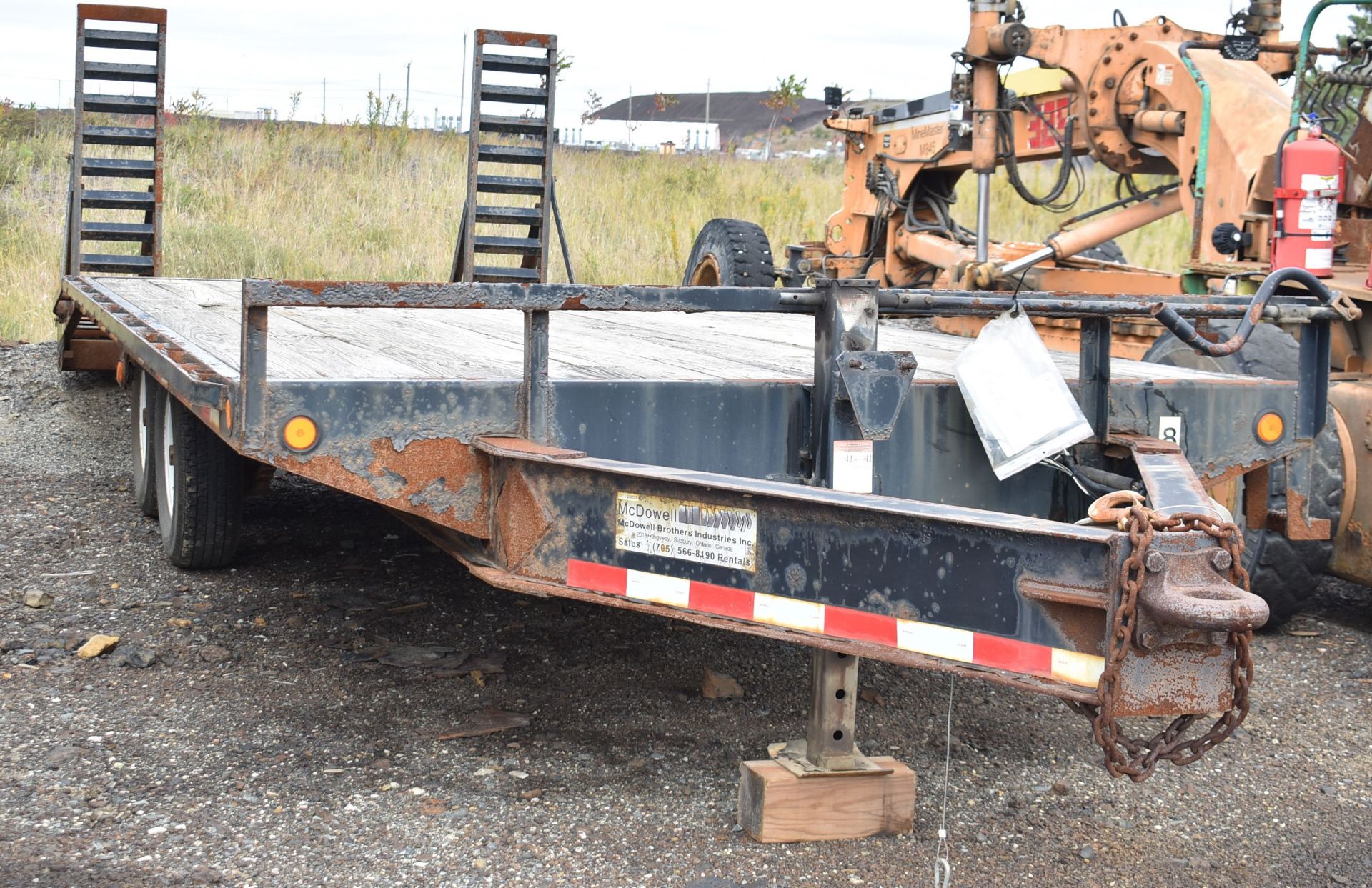POWER LOAD MAX 97" X 101" FLAT DECK TANDEM AXEL TRAILER WITH DROP DOWN RAMPS VIN - Image 2 of 13