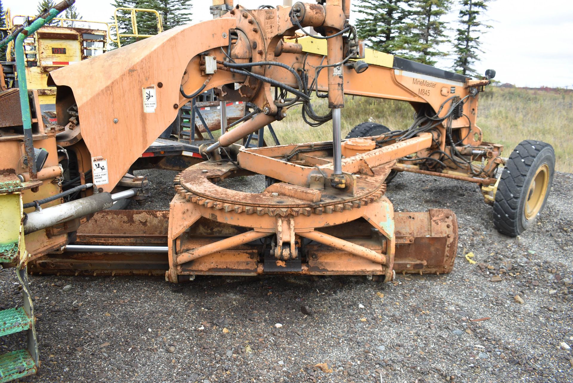 CASE M845 DHP MINE MASTER GRADER WITH CUMMINS DIESEL ENGINE, 142" BLADE, S/N N/A (CMD-173-22) - Image 10 of 25