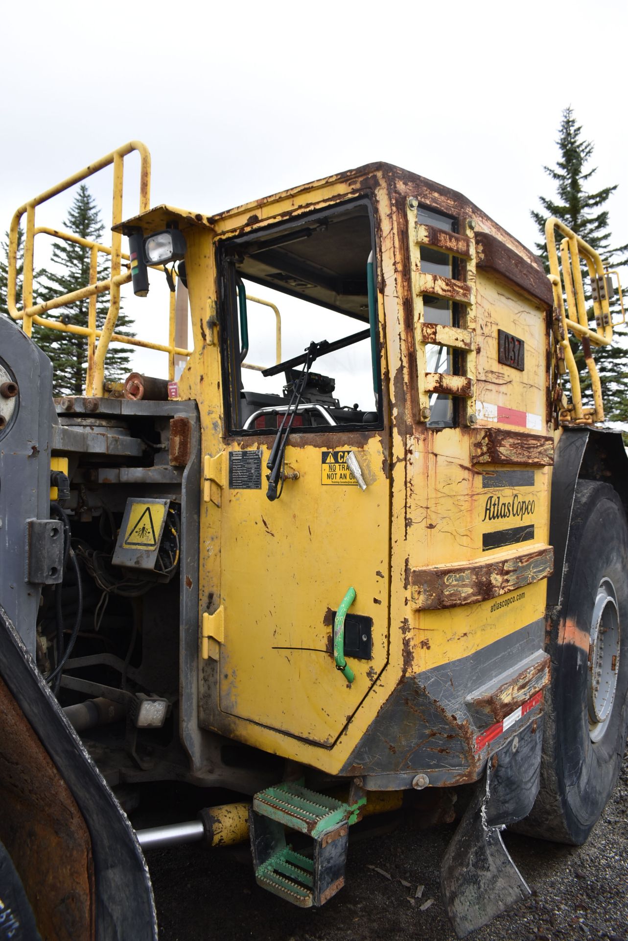 ATLAS COPCO (2006) ST14 UNDERGROUND SCOOP LOADER WITH 31,300 LB. CAPACITY, DIESEL ENGINE, 105" - Bild 17 aus 17