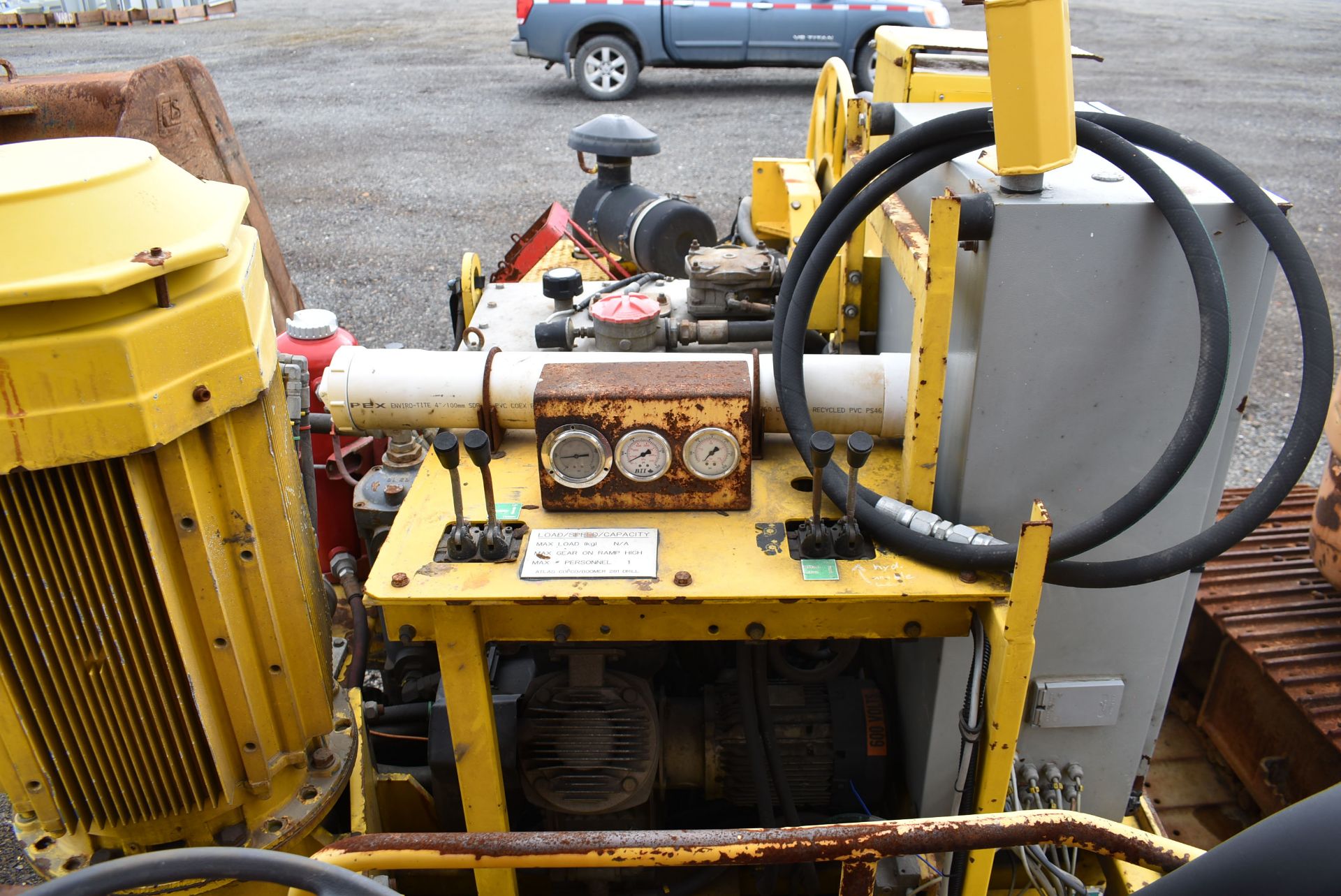 ATLAS COPCO 281 SINGLE BOOMER JUMBO ROCK DRILL WITH E5L912W DIESEL MOTOR, 1342 HOURS (RECORDED ON - Image 19 of 40