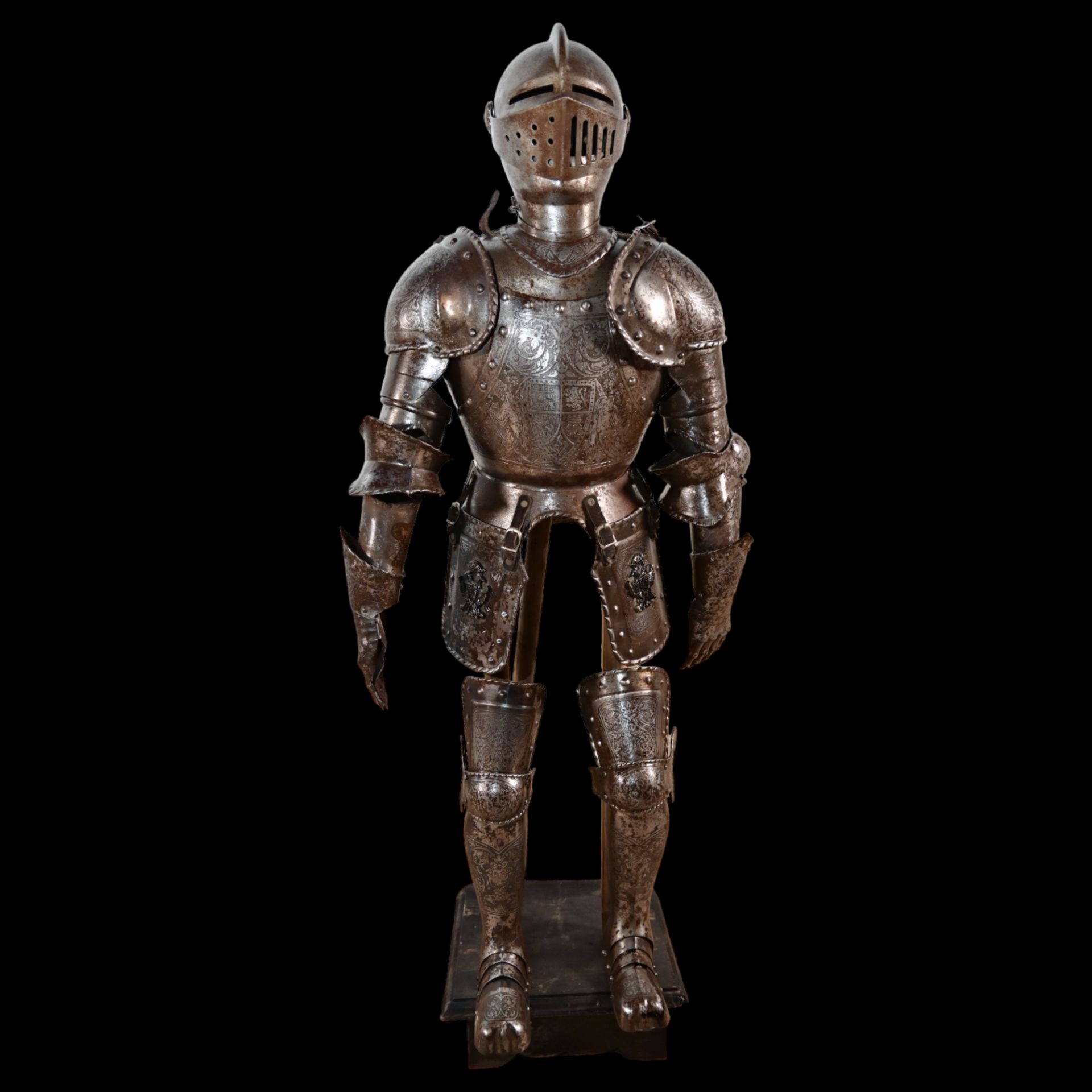 GERMAN MADE VICTORIAN CHILD KNIGHT ARMOR 19th CENTURY - Image 2 of 12