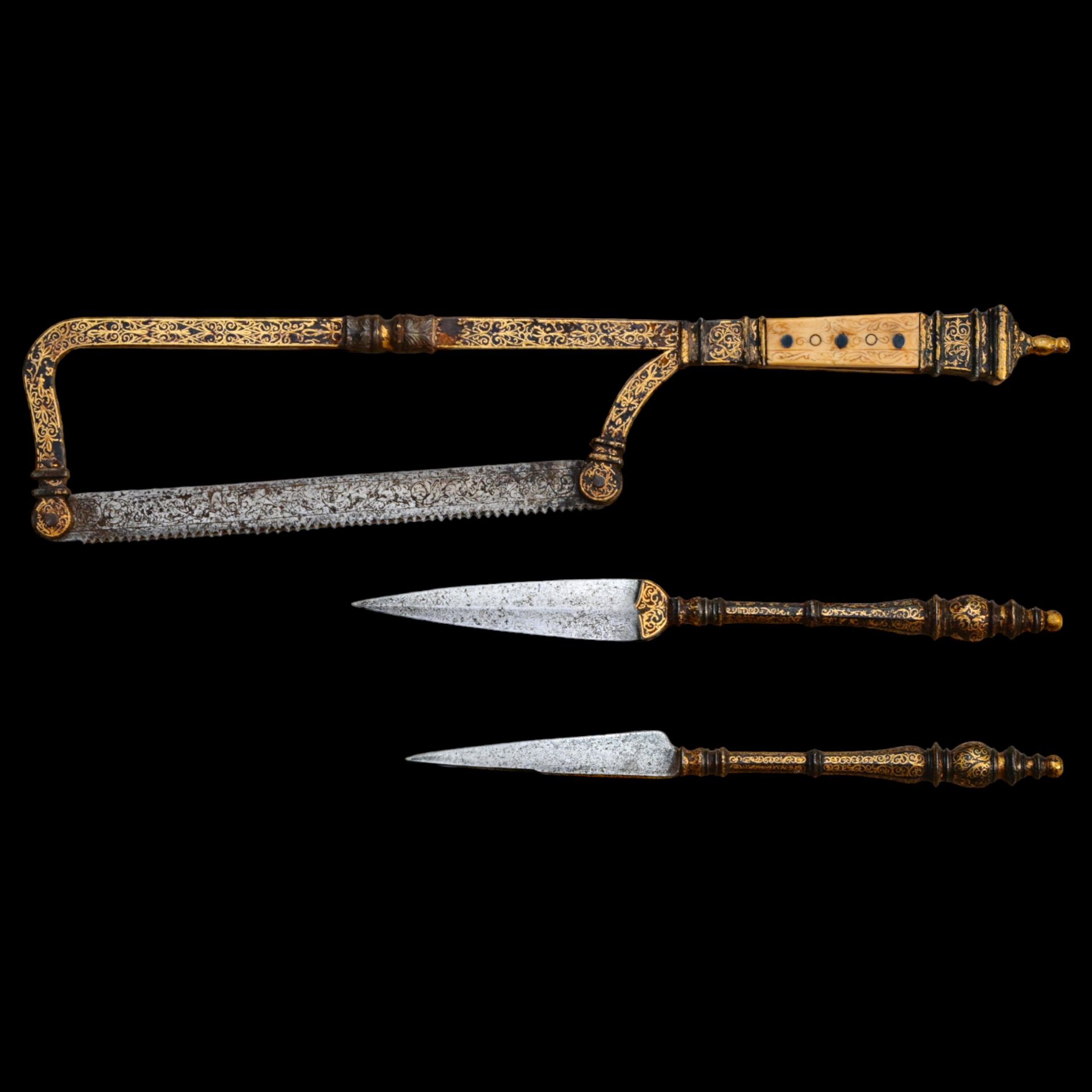 Rare set of surgical instruments in golden inlay,16th century. Probably Diego de Caias - Image 2 of 15