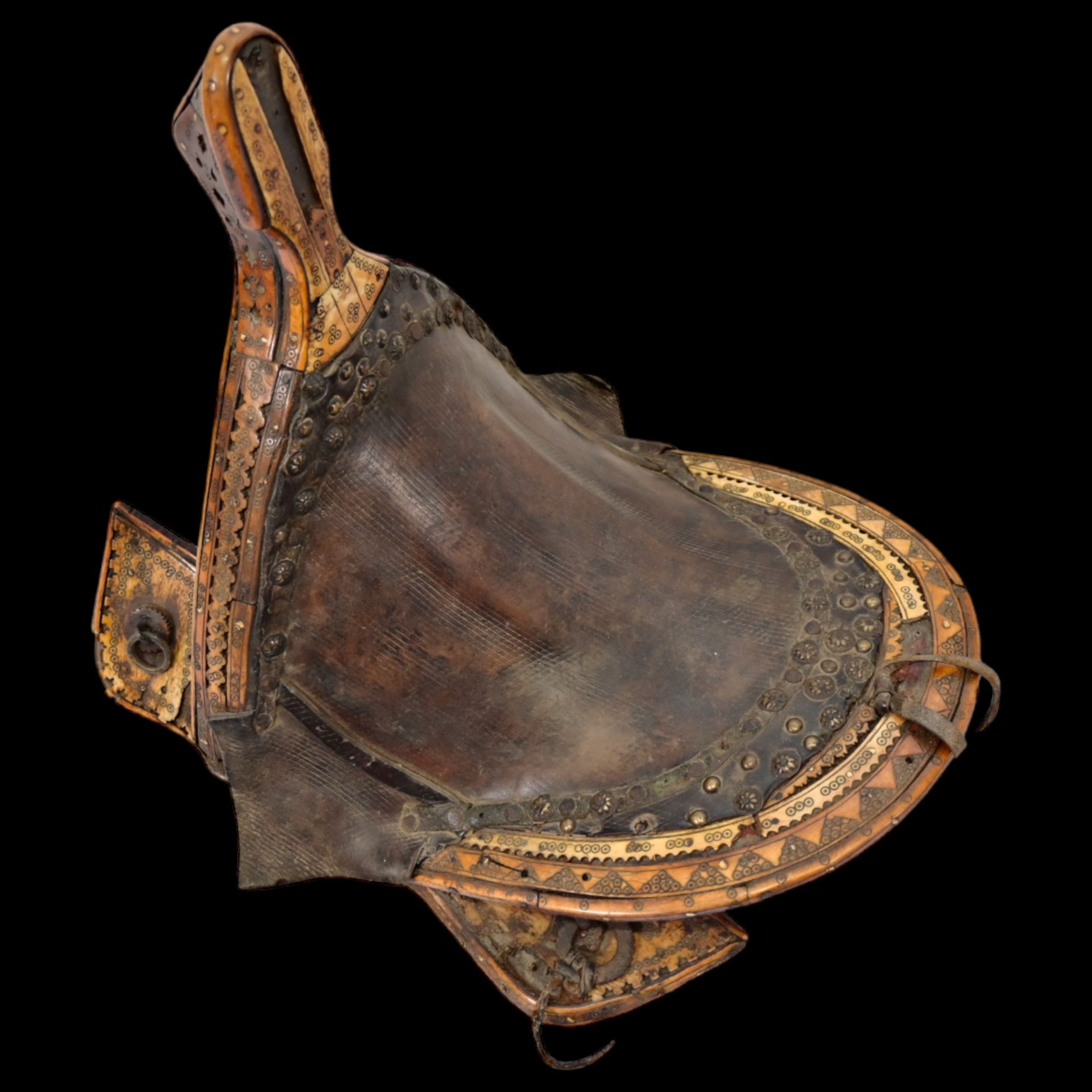 Rare antique Islamic Ottoman, Persian or Central Asia saddle for horseback, 18th century. - Image 10 of 12