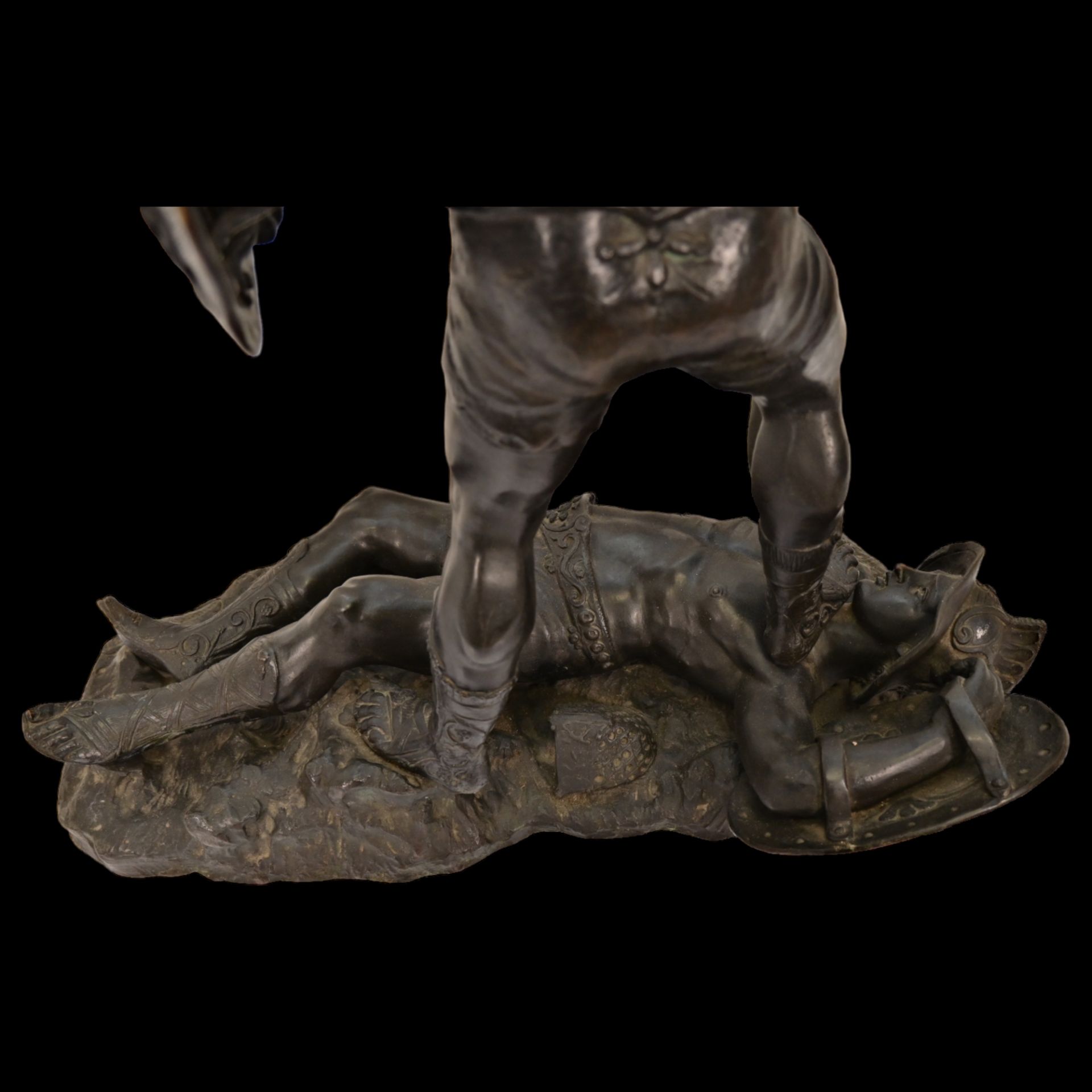 The bronze composition POLLIS VERSO GLADIATORS - Image 9 of 11