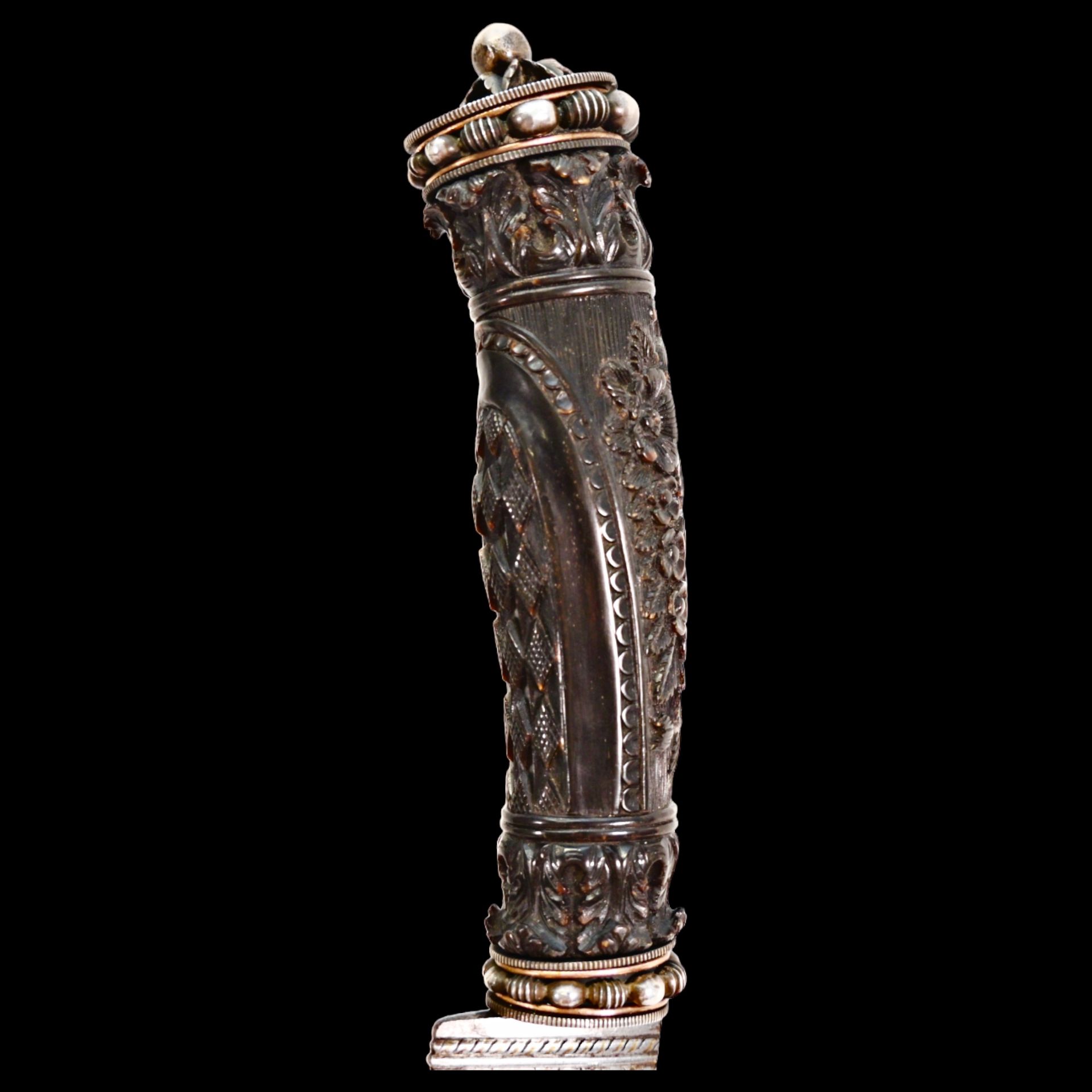 Magnificent, richly decorated knife, Indonesia, first half of the 20th century. - Image 12 of 33