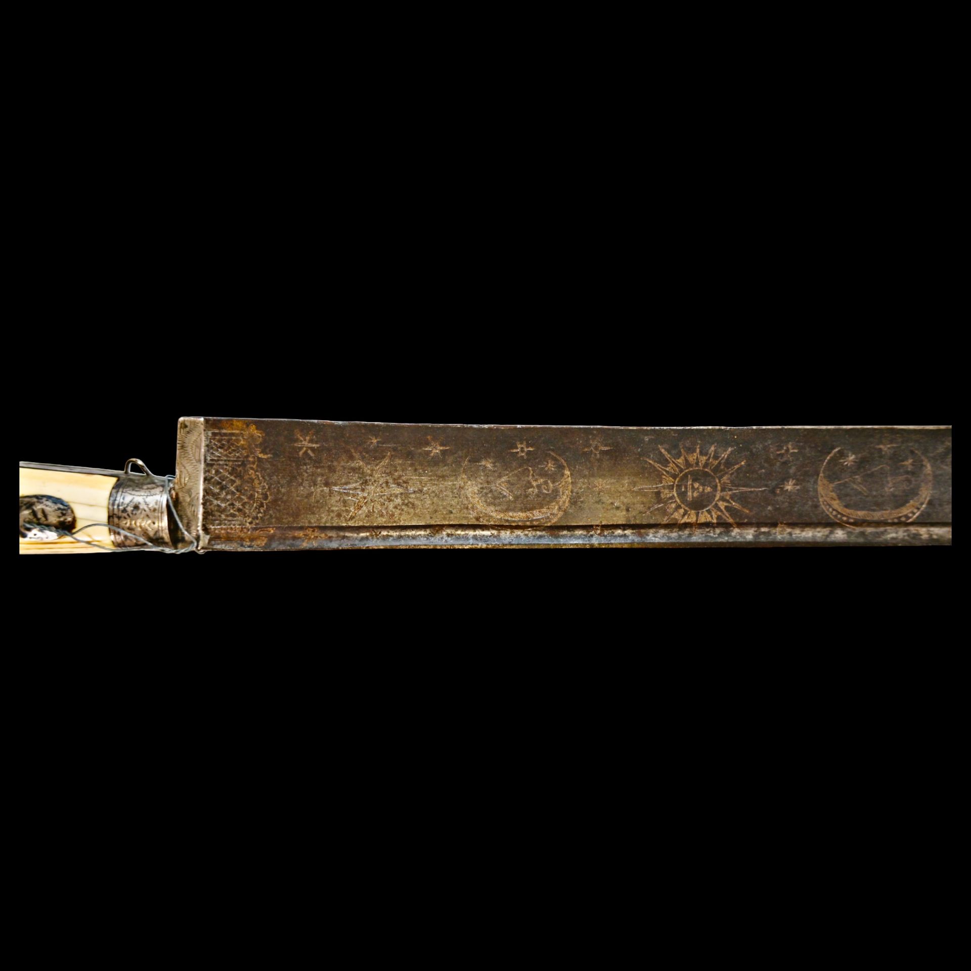 A very rare yatagan made in Greece in the last quarter of the 18th century, with a Solingen blade. - Image 7 of 23