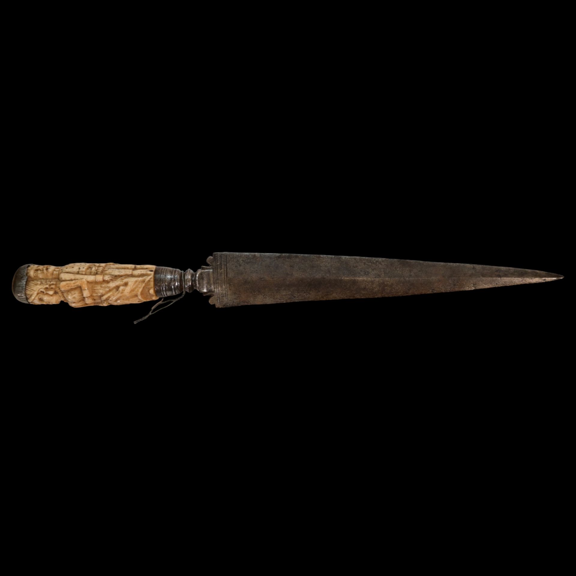 An Italian hunting dagger, 18th century, carved bone handle. - Image 3 of 11