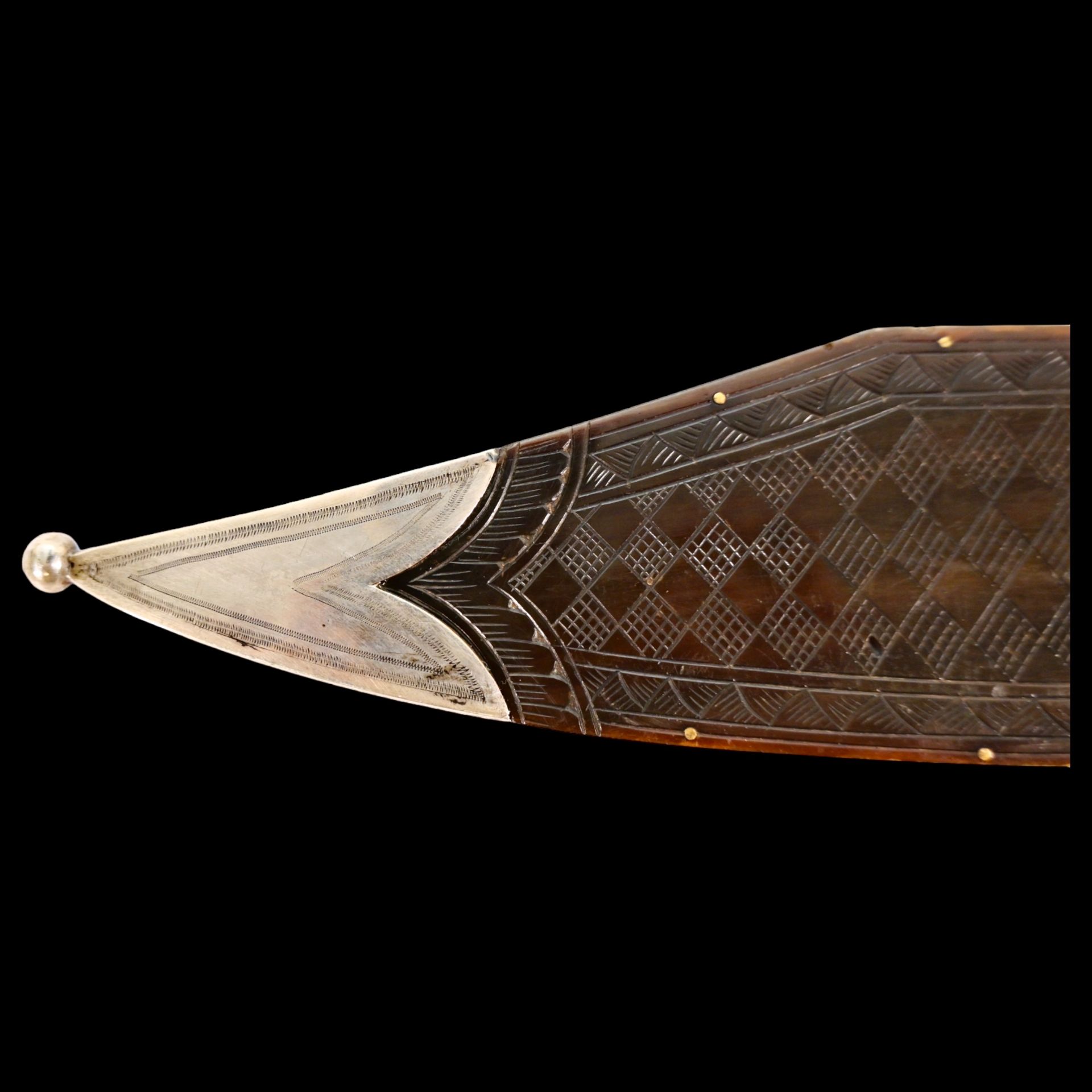 Magnificent, richly decorated knife, Indonesia, first half of the 20th century. - Image 31 of 33