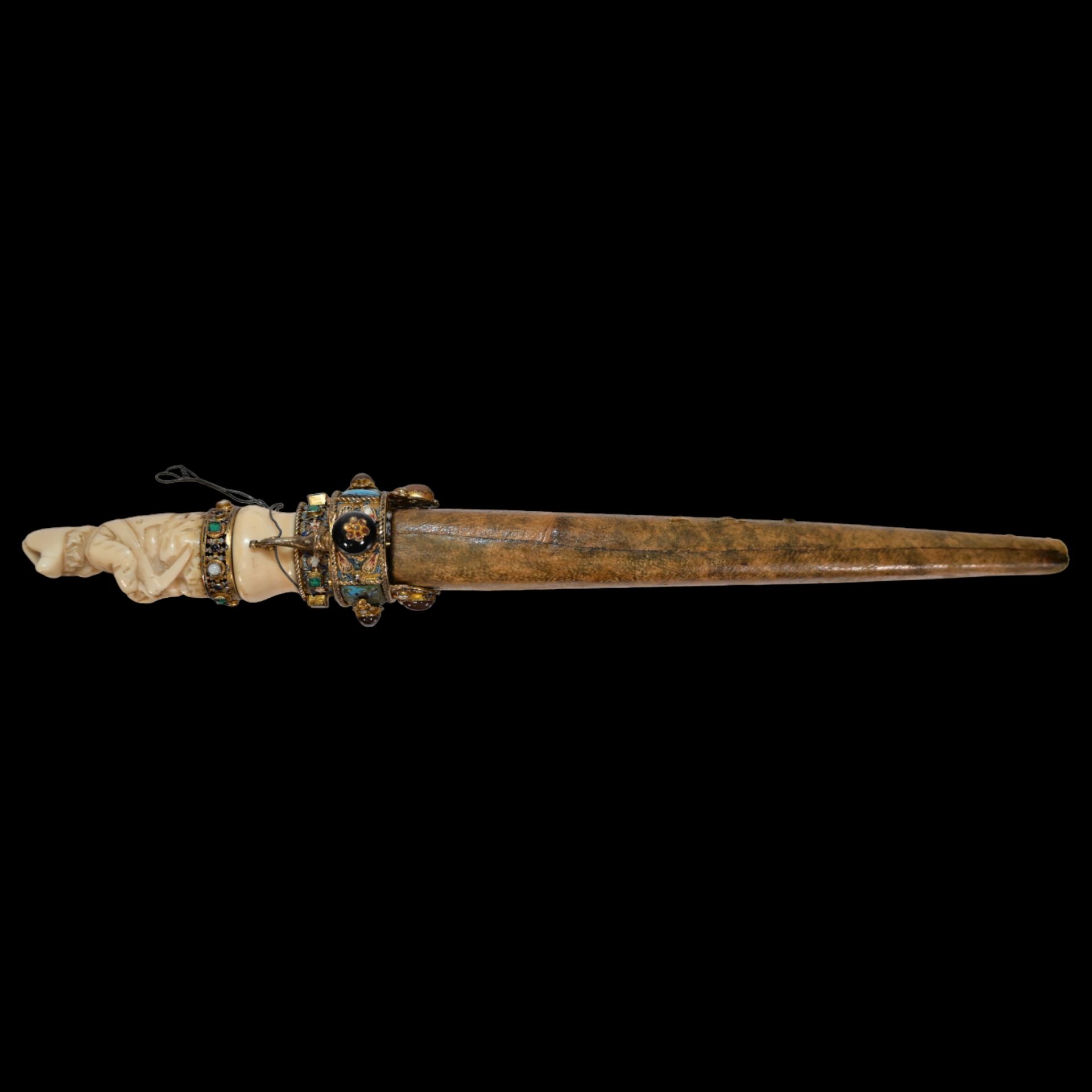 A unique Austrian dagger with a carved bone hilt decorated with gold, precious stones and enamel. - Image 4 of 19