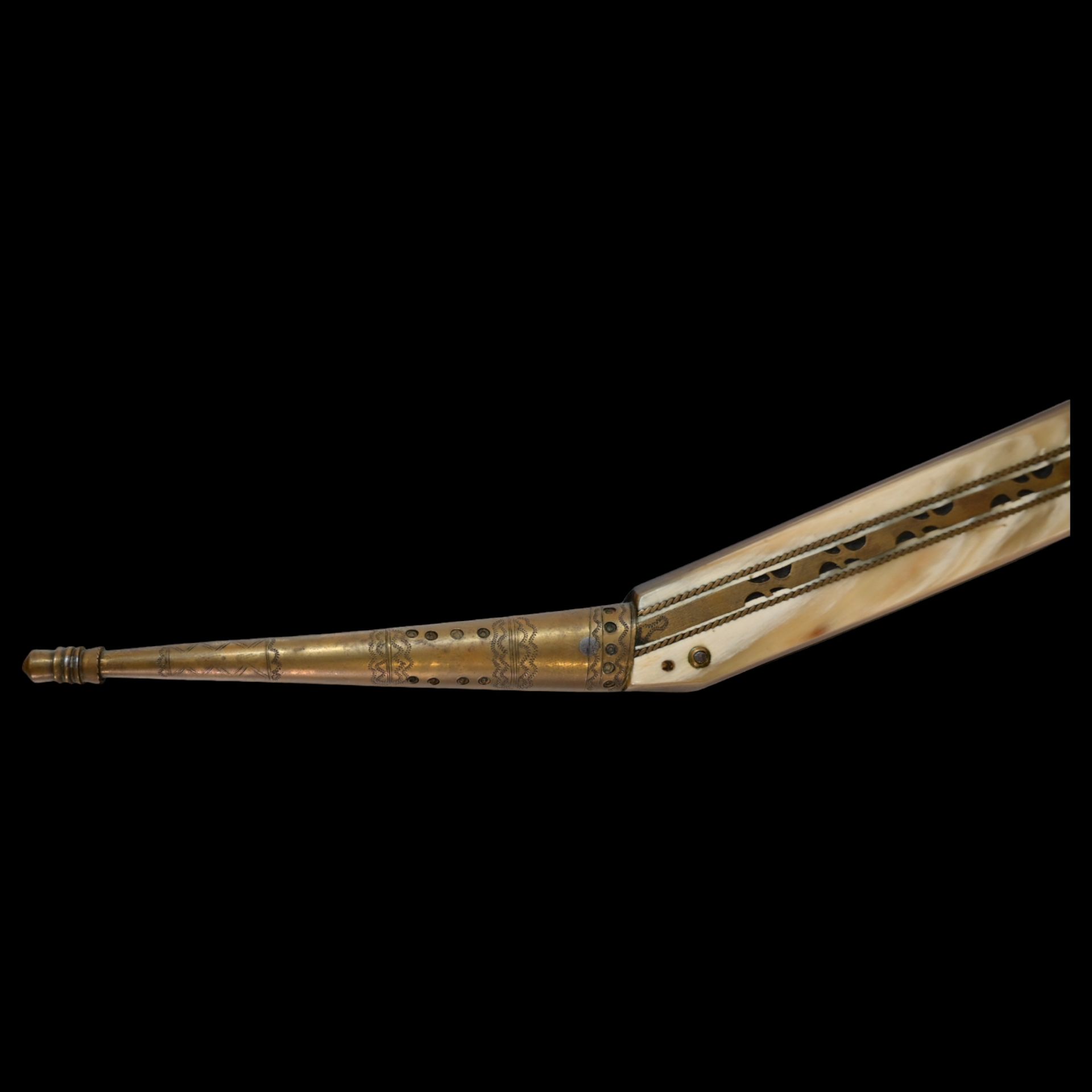 A large Spanish navaja, circa 1900. The steel blade is decorated with engraving. - Image 4 of 8