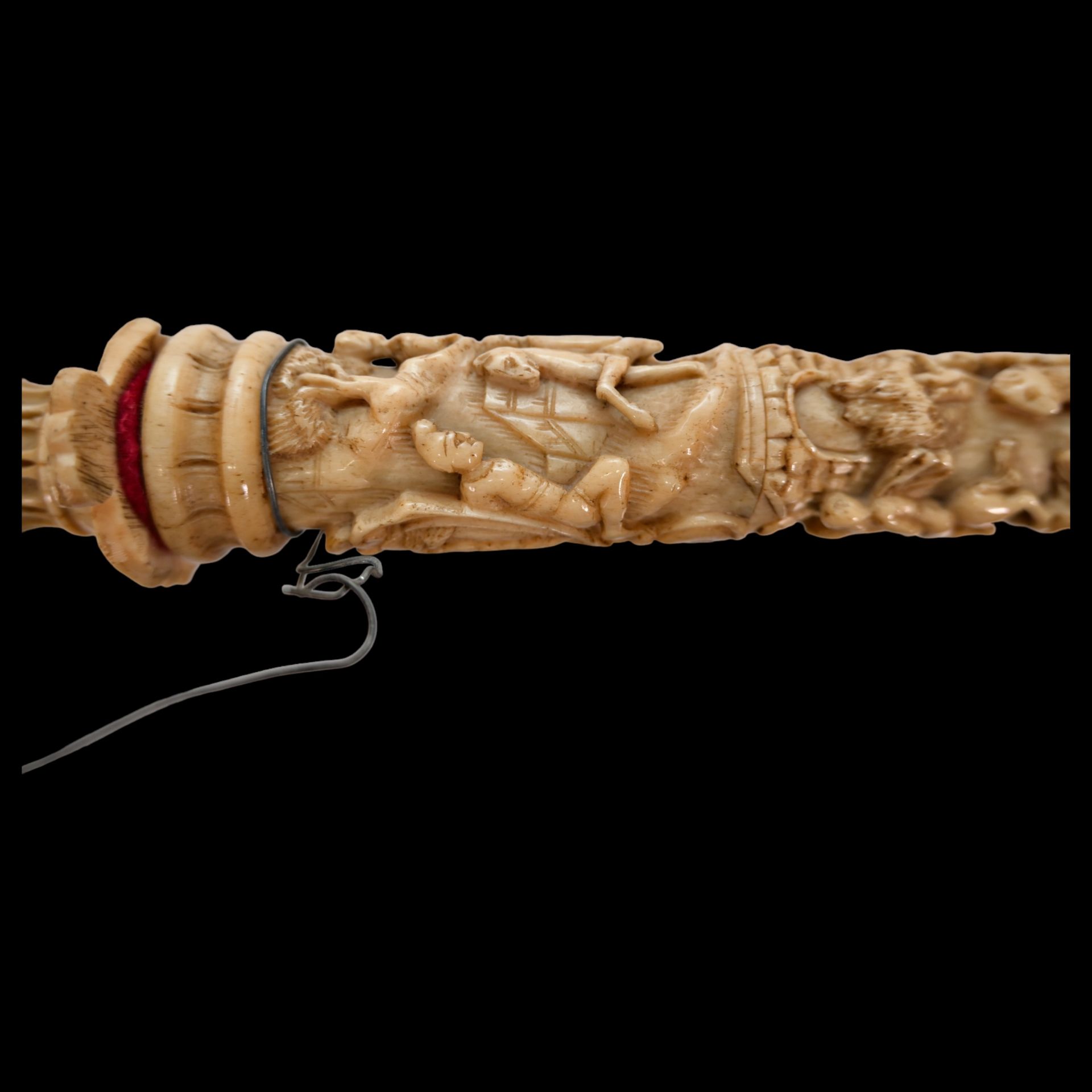 A Rare French nobleman's dagger, hilt and scabbard carved from bone, 19th century. - Image 10 of 18