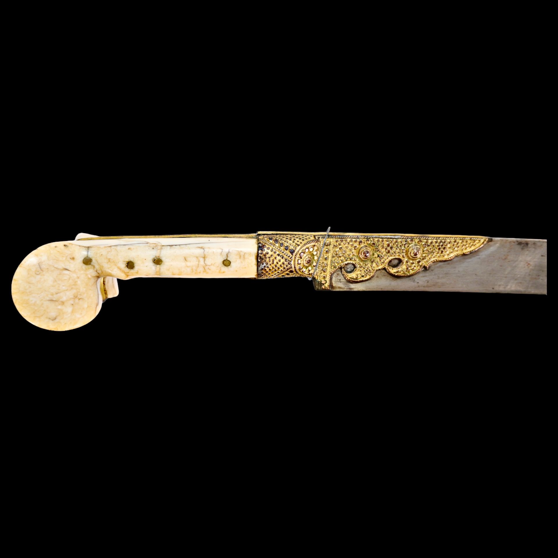 Magnificent Ottoman yatagan sword with bone hilt and gold kofgari on the blade, 1823. - Image 26 of 32
