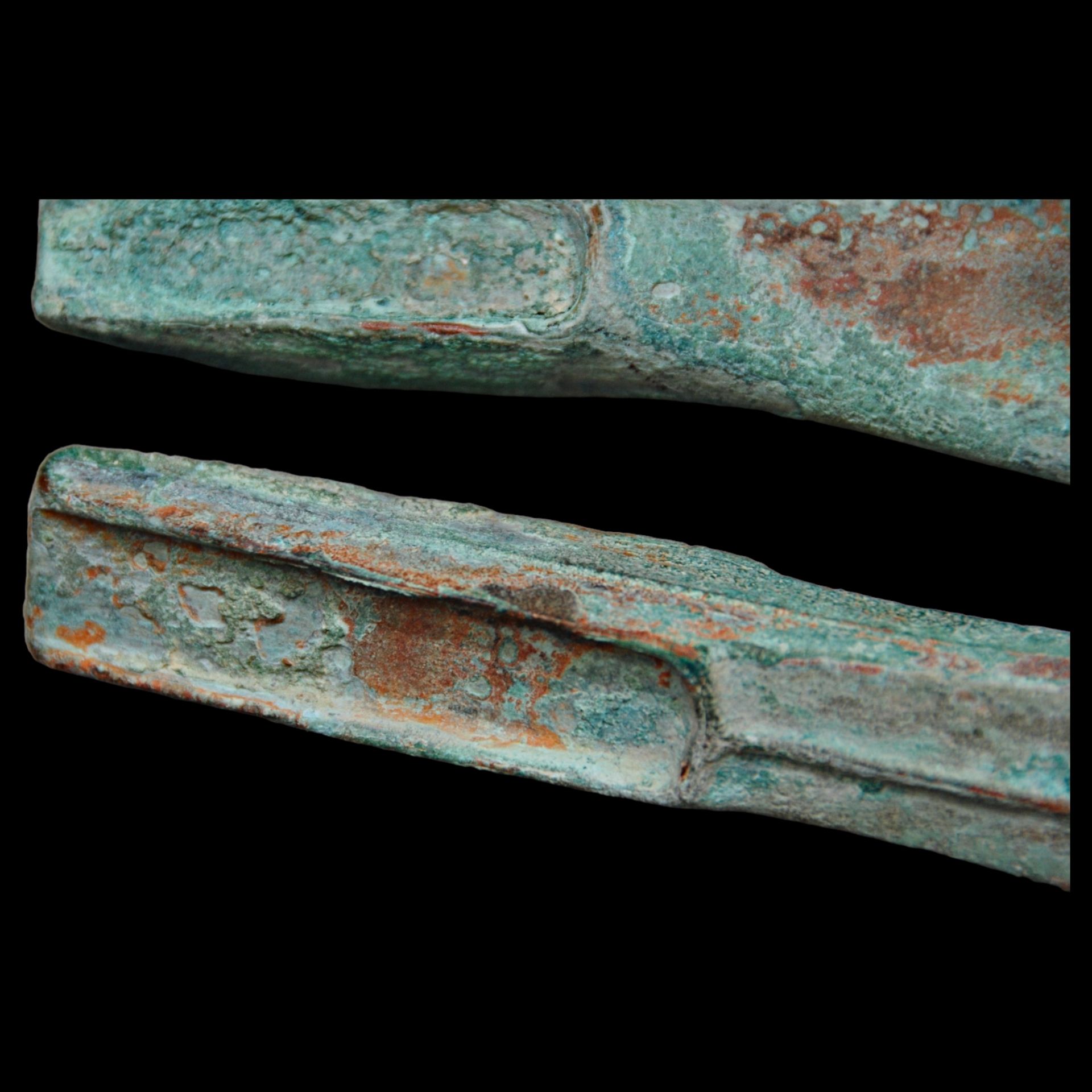 Two bronze axes, type Palstave 1500-1400 BCE. - Bild 4 aus 7