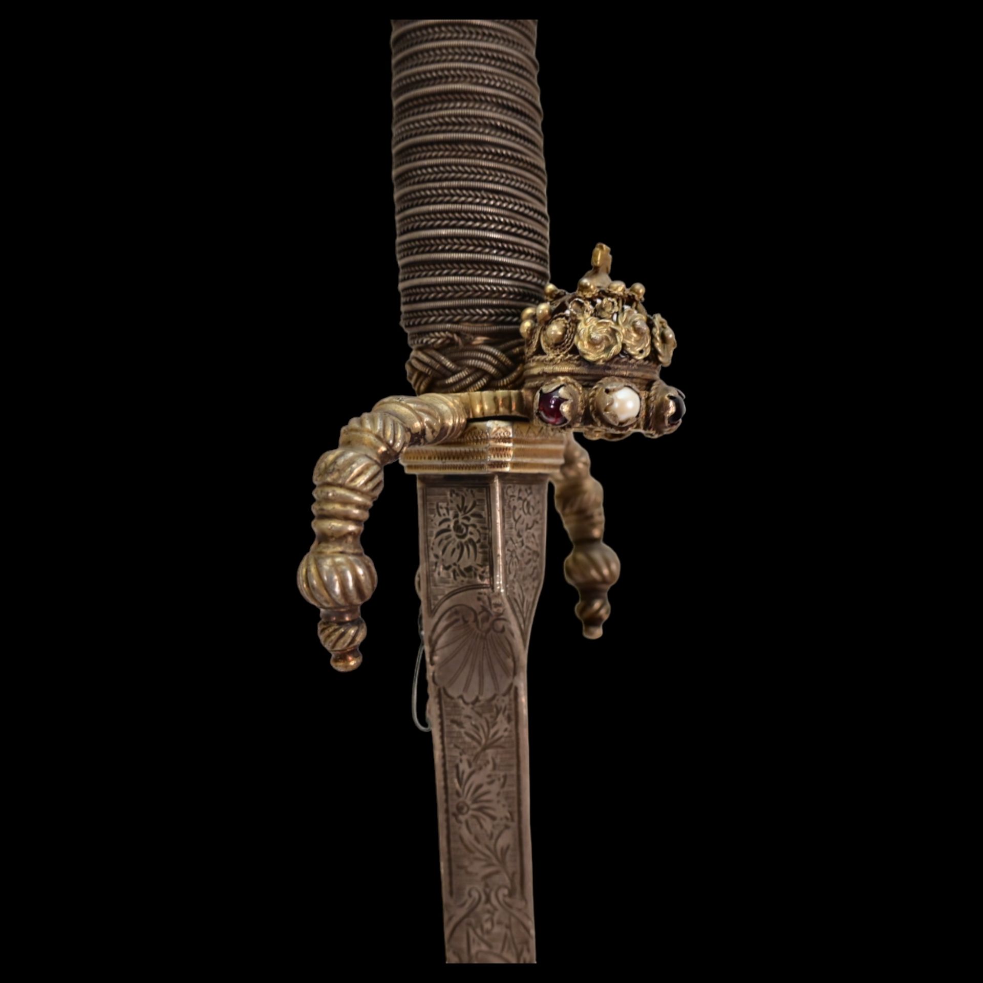 Rare Venetian Dagger, Schiavona, silver hilt and scabbard, Early 18th century. - Image 13 of 25