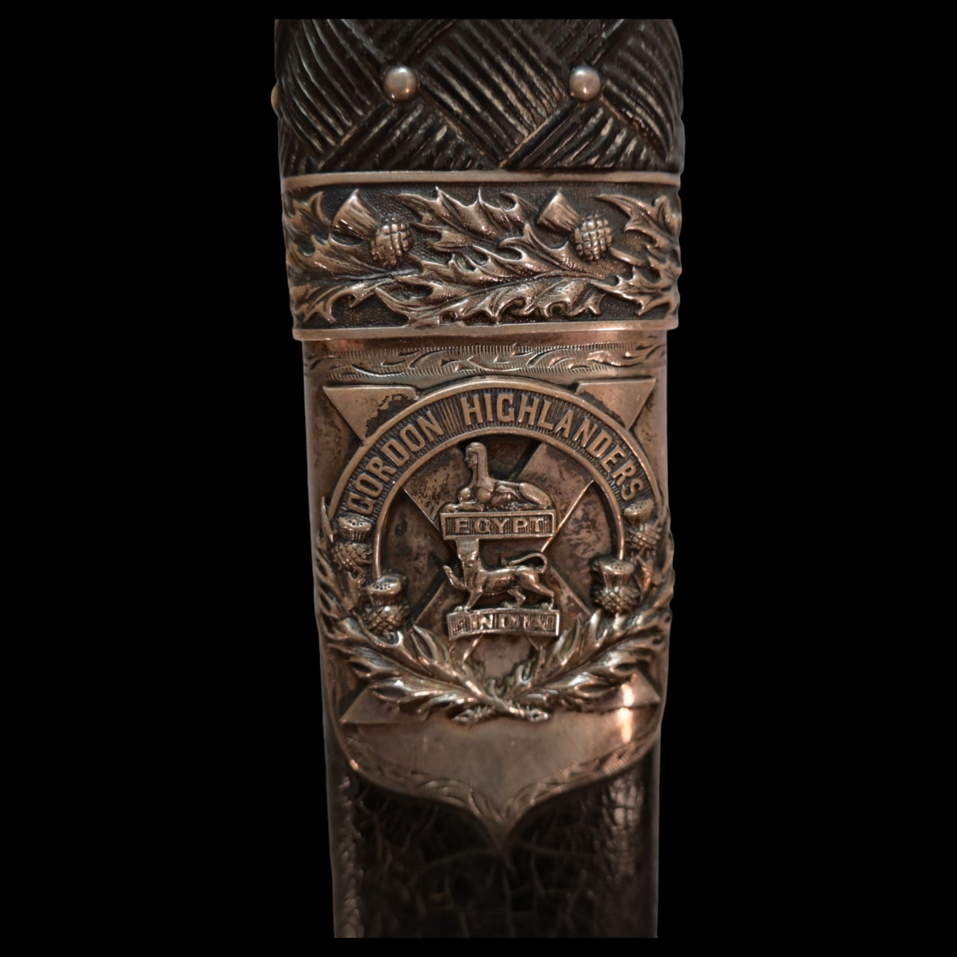 LATE VICTORIAN SILVER MOUNTED SCOTTISH OFFICERS DIRK, GORDON HIGHLANDERS, LATE 19TH CENTURY. - Image 18 of 26
