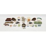 Various model animals, a cloisonne bird, model cats, ducks, quartz rocks, crested ware (1 box)