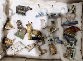 Large quantity of Wade Whimsie miniature models, some with boxes and two glass miniatures (5 boxes)