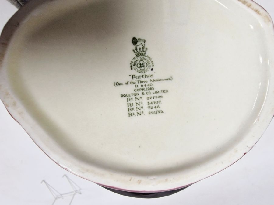 Masons Ironstone 'Mandalay' pattern oval dish, two Royal Doulton character jugs and a small jester - Image 32 of 32