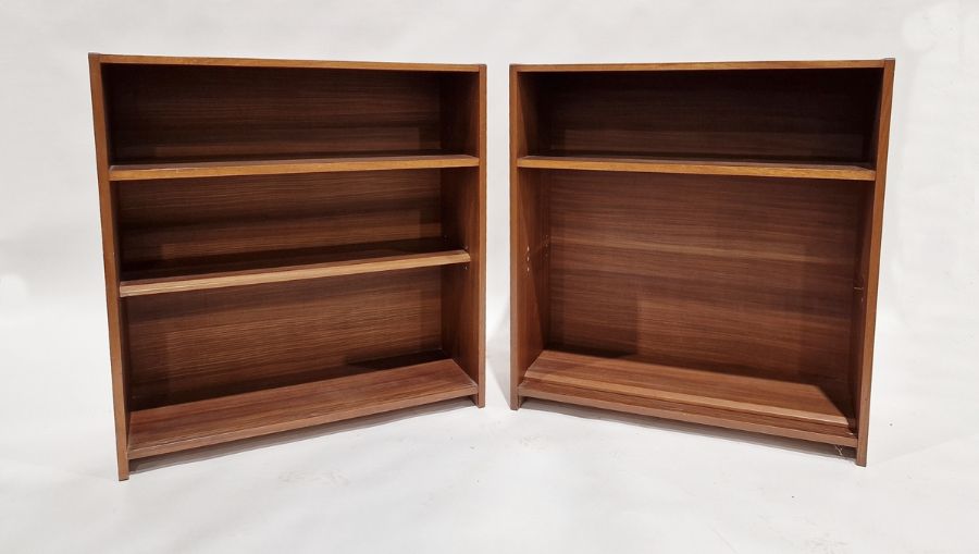 Pair of mid-century teak Nathan bookshelves, each having one fitted shelf and one adjustable - Image 2 of 2