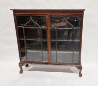 19th century mahogany display bookcase, pair of astrigal glazed doors enclosing four shelves on
