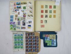 GB and British Empire/ Commonwealth: Green 'Simplex' album, three first day cover albums and