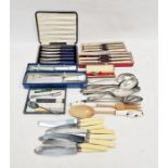 Quantity of cased flatware and loose flatware (1 box)