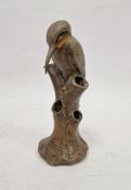 Cold painted bronze-effect kingfisher modelled sitting on a tree stump, 16.5cm high