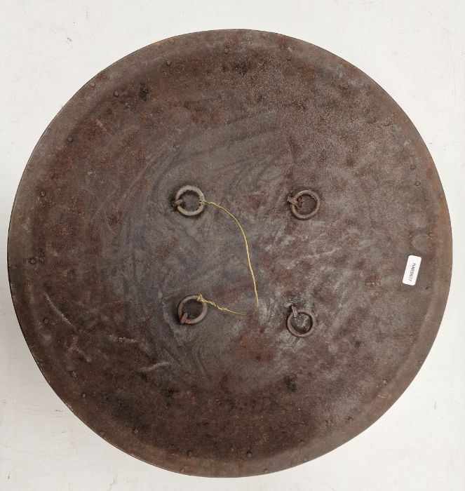Indian metal dhal/shield with etched scrolled decoration and four bosses, 26cm diameter approx. - Image 2 of 6