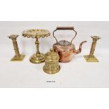 Pair of brass fluted column candlestick holders, a copper kettle, a brass trivet and other metalware