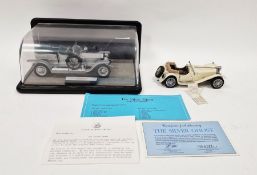 Franklin Mint 1/24 scale diecast model 1907 Rolls-Royce The Silver Ghost cased with certificate of
