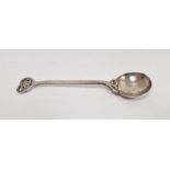 Keswick School of Industrial Art silver spoon dated Chester 1909, 15cm long, 1ozt approx.