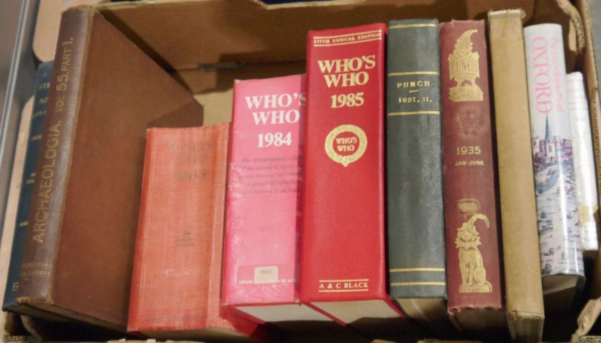 Quantity Victorian to modern books & annuals including a number of 'Who's Who' for 1963, 1984 and - Image 4 of 4