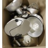 Quantity of industrial-style ceiling lights and work/desk lights with clamps, some enamelled, some