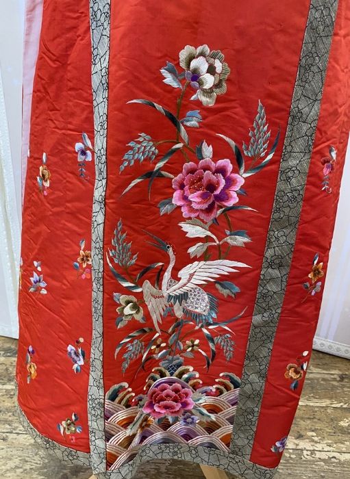 Chinese embroidered red silk skirt, padded, pink silk tie waistband, embroidered with flowers, - Image 5 of 8