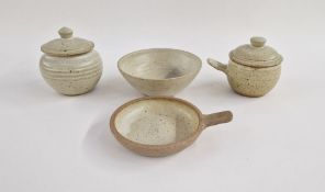 Sidney Tustin (1913-2005) for Winchcombe Pottery lidded soup bowl, speckled oatmeal glaze, impressed