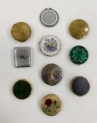 Various vintage Stratton compacts, one painted enamel with peacock and flowers, green with gold
