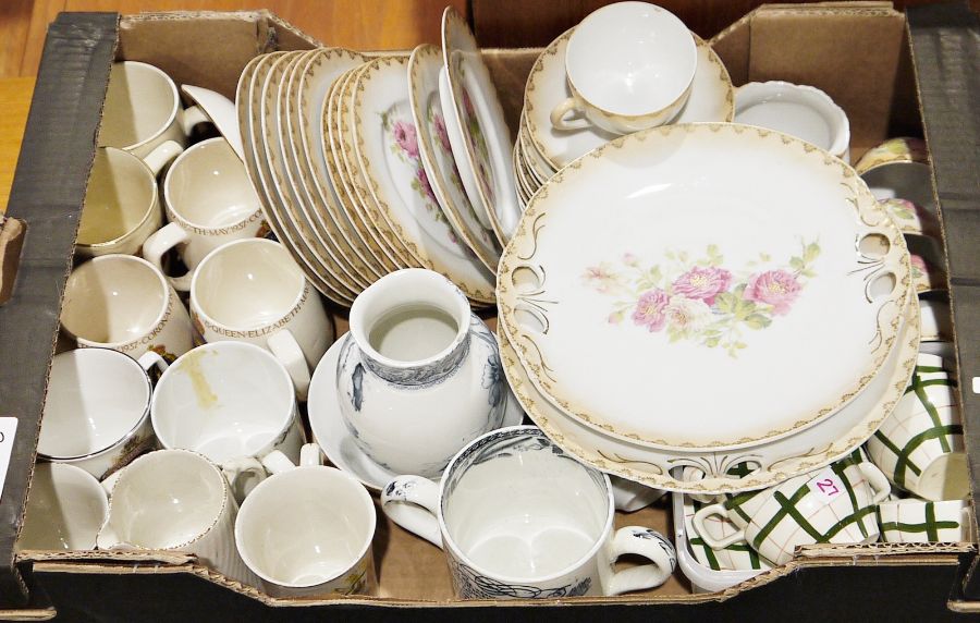 Early 19th century part tea service, roses transfer design on a cream ground, to include tea plates, - Image 2 of 2