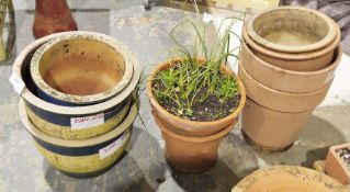 Selection of terracotta flower planters, pots, etc ( 14)
