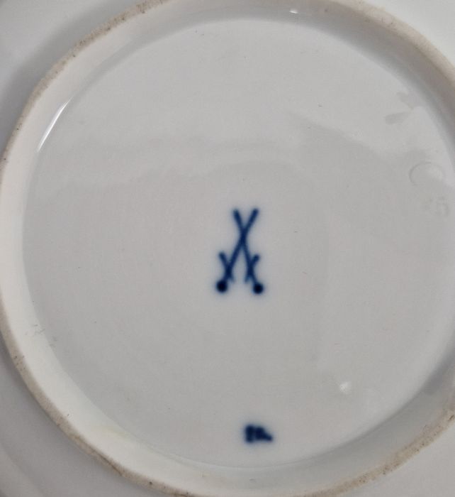 Group of English and Continental porcelain, circa 1790 and later, various printed and painted marks, - Image 8 of 8
