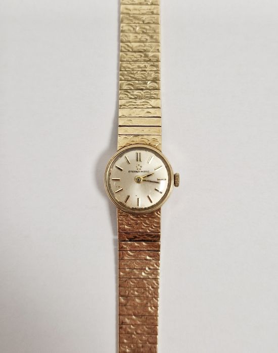 Ladies Eterna-Matic 9ct gold manual wind wristwatch, the circular dial with raised gilt baton