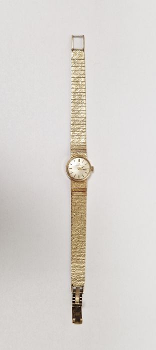 Ladies Eterna-Matic 9ct gold manual wind wristwatch, the circular dial with raised gilt baton - Image 2 of 3