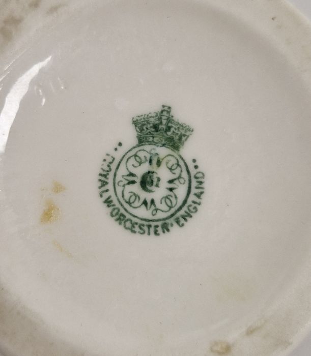 Various items of Royal Worcester Parian leaf-moulded wares, a Belleek shell-shaped small oval - Image 8 of 9