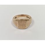 Gent's 9ct gold signet ring, 8.5g approx.