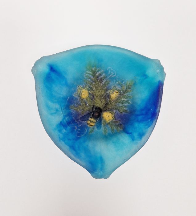 Henri Berge for Amalric Walter, a pâte-de-verre glass dish, circa 1920's, modelled as a trefoil - Image 2 of 14